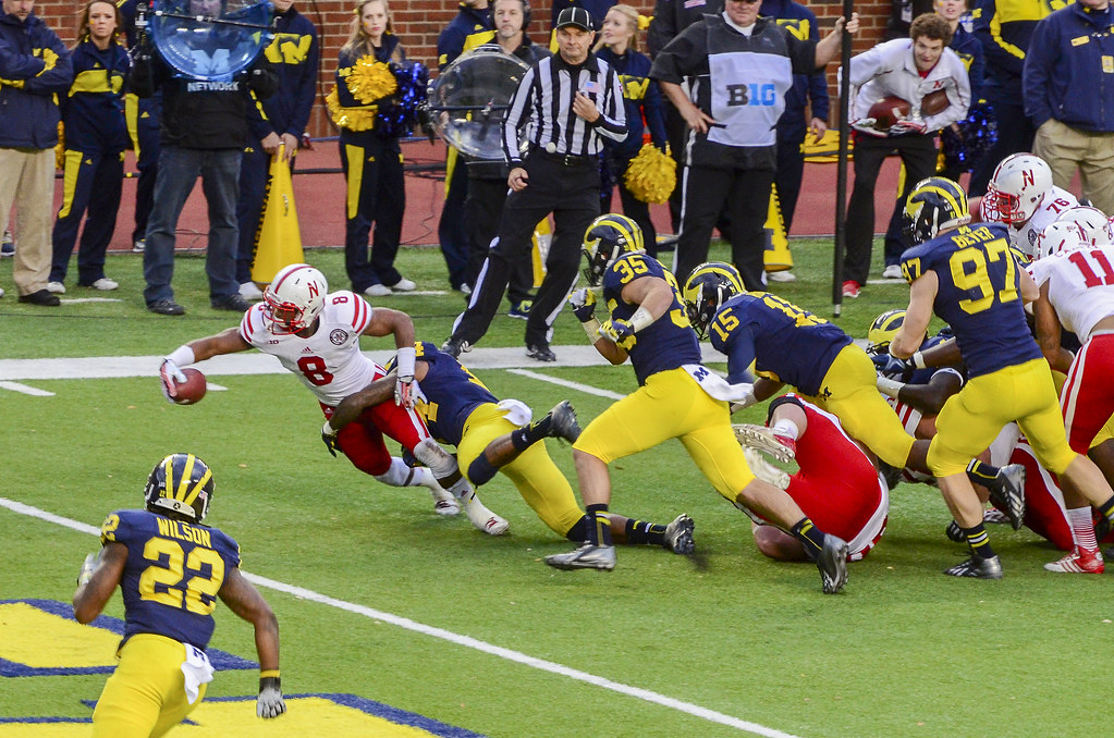 曼联拉什福德末段绝杀南安普顿