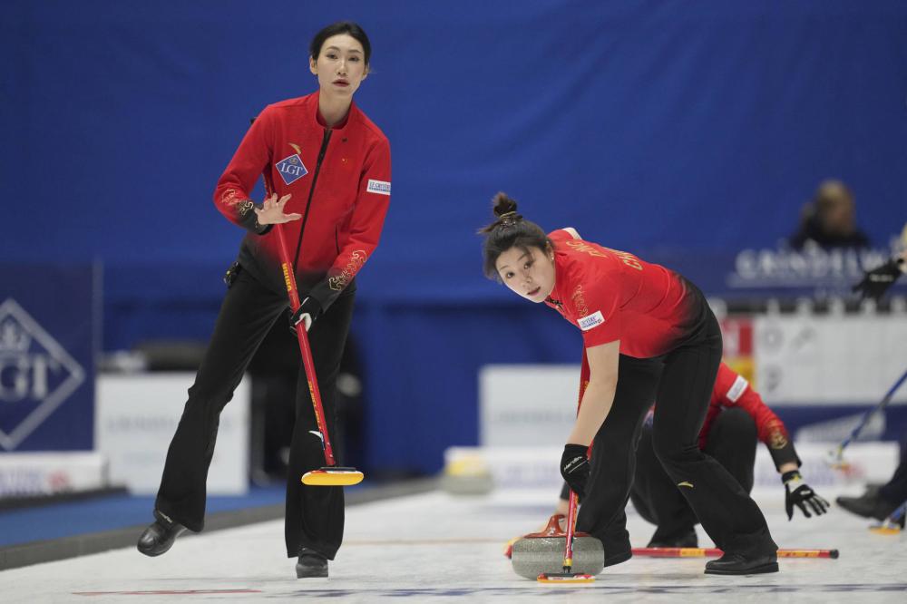 英超战报：西蒙斯传射，里沙利松破门，热刺2-0布伦特福德