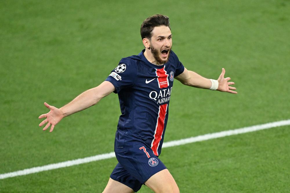 自交易以来：东契奇出战41场拿下28胜，浓眉仅出战14场